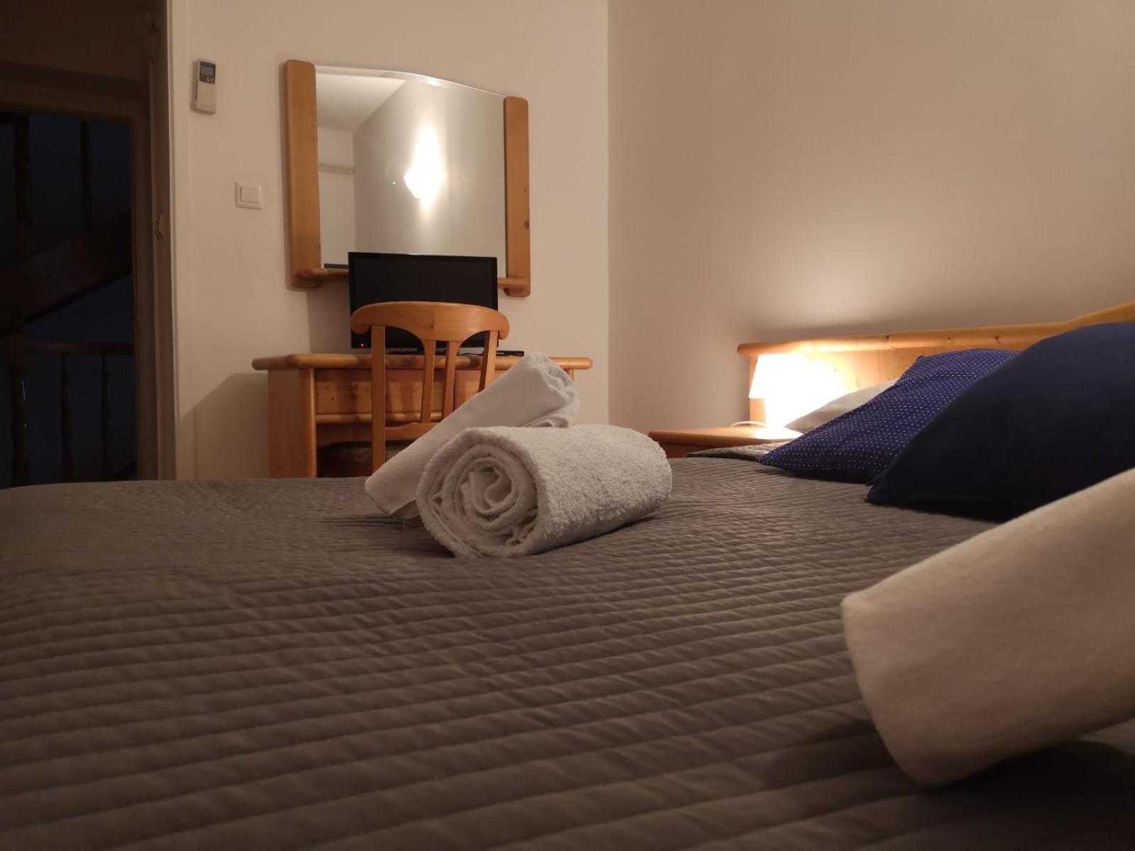 Guest House Kolarin Slano Rum bild